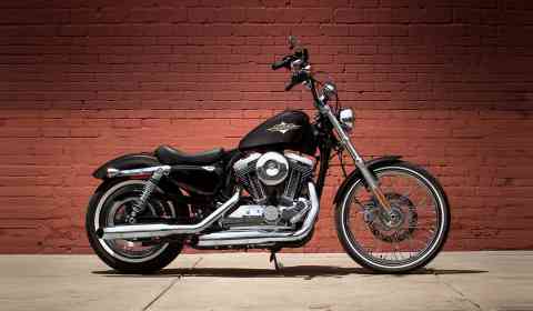Harley Davidson Seventy Two