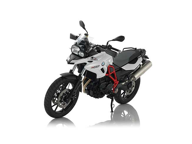 BMW F 700 GS front cross view
