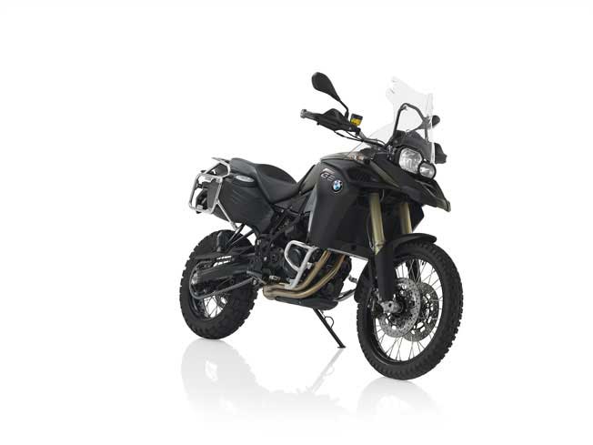 BMW F800 GS Adventure Exterior front cross view