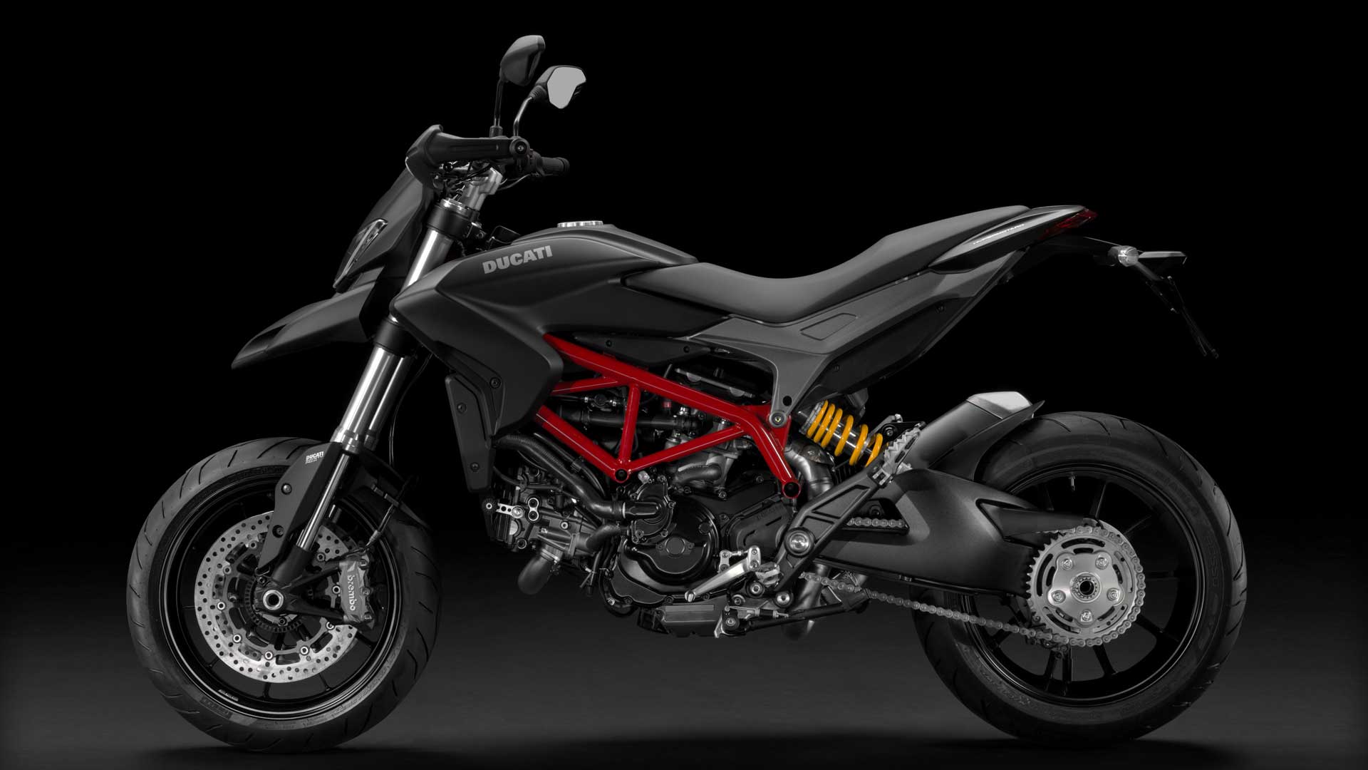 2014 Ducati Hypermotard 821 side view
