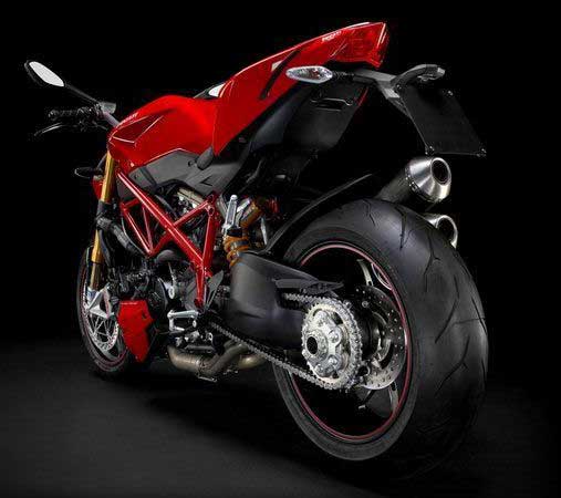 2014 Ducati Streetfighter 848 rear view