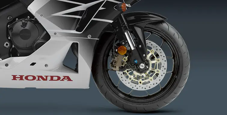 Honda CBR600RR 2016 Front Wheel view