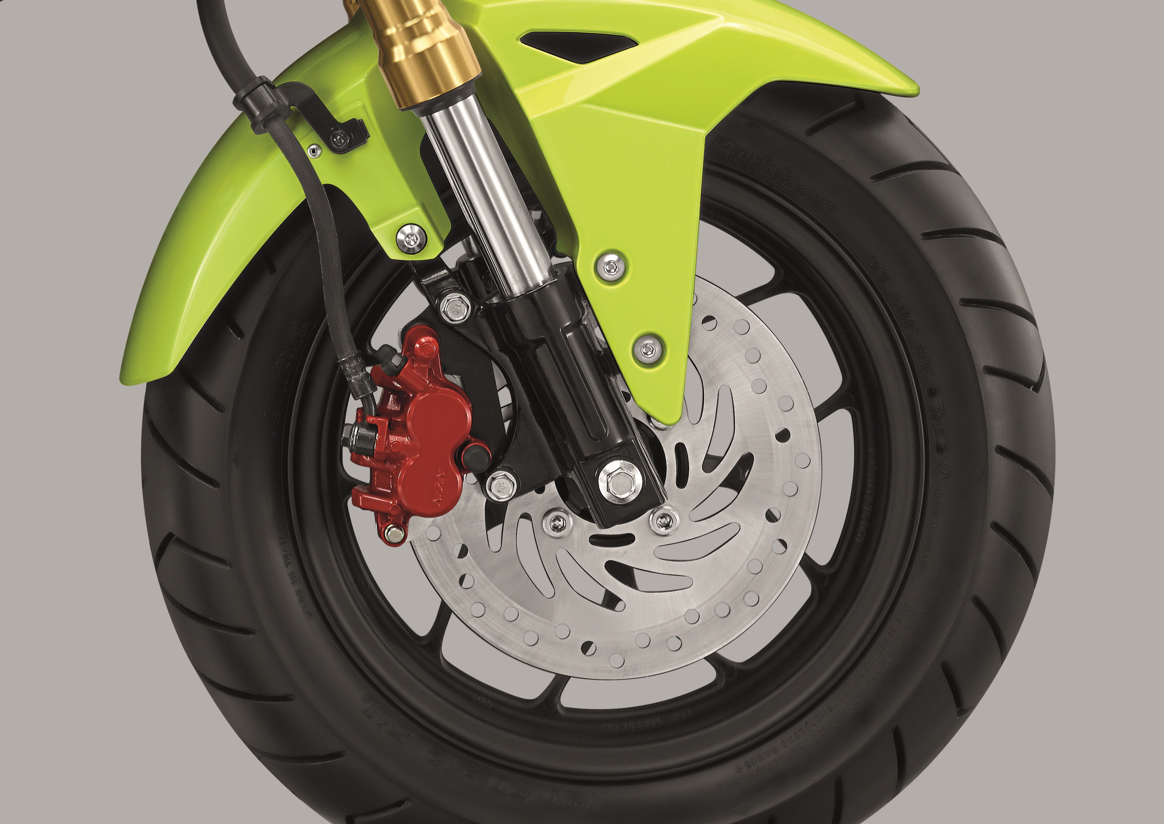 Honda Grom front tyre view