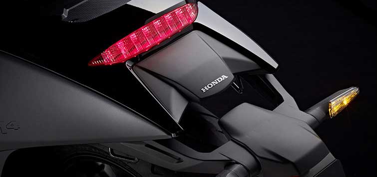 Honda NM4 2016
