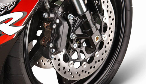 Hyosung GT125R 2015 Wheel