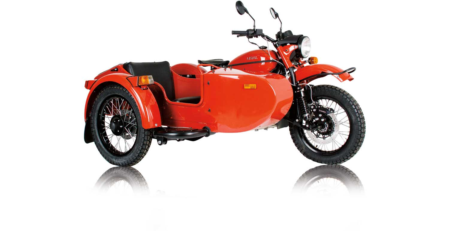 IMZ Ural CT 2015 front cross view