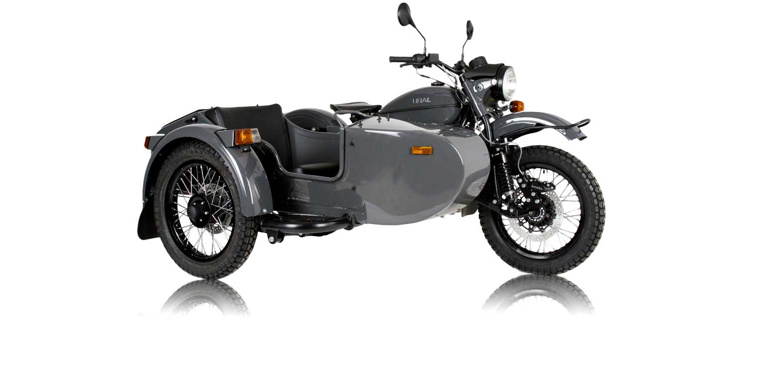 IMZ Ural CT 2015 front cross view