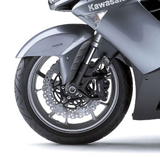 Kawasaki 1400GTR Front Wheel