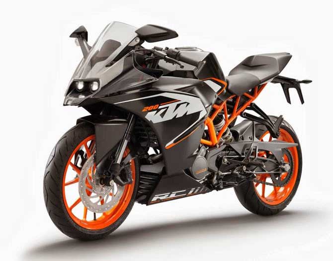 KTM RC 200 Front Side View