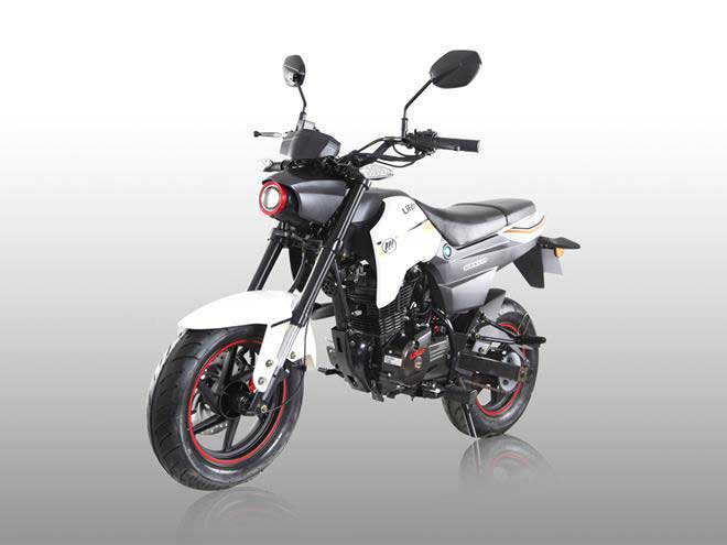 Lifan RBX 150 front cross view