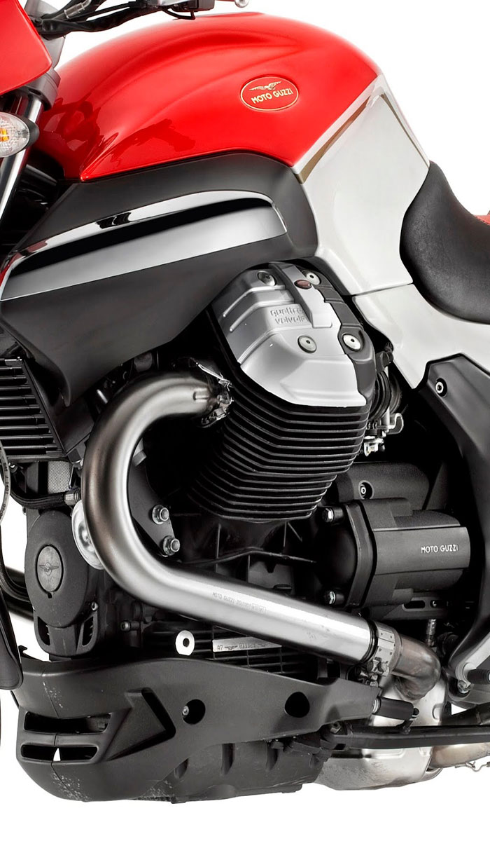 Moto Guzzi 1200 Sport Rosso Corsa Engine