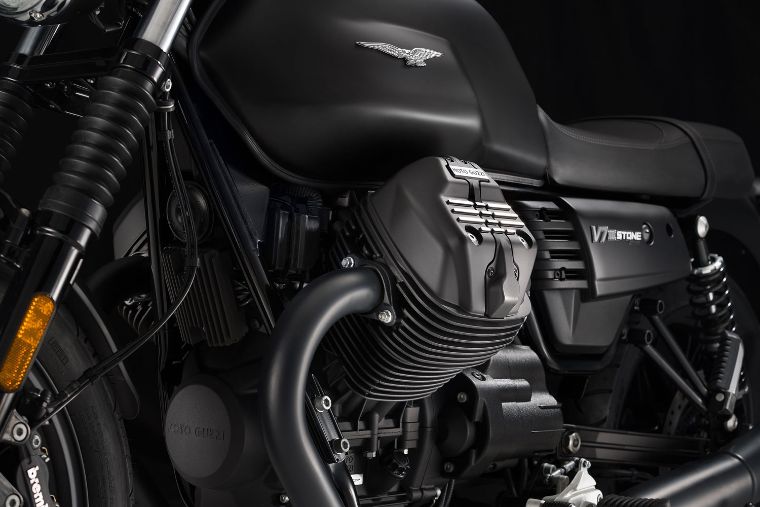Moto Guzzi V7 III engine view