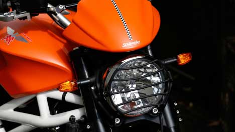 Moto Morini Scrambler 1200 2014 front headlight