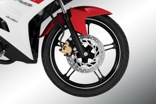 Yamaha Exciter 150 RC 2016 front disc brake view