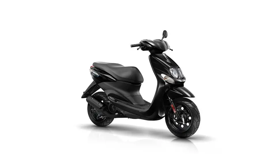Yamaha Neo s Easy front cross view