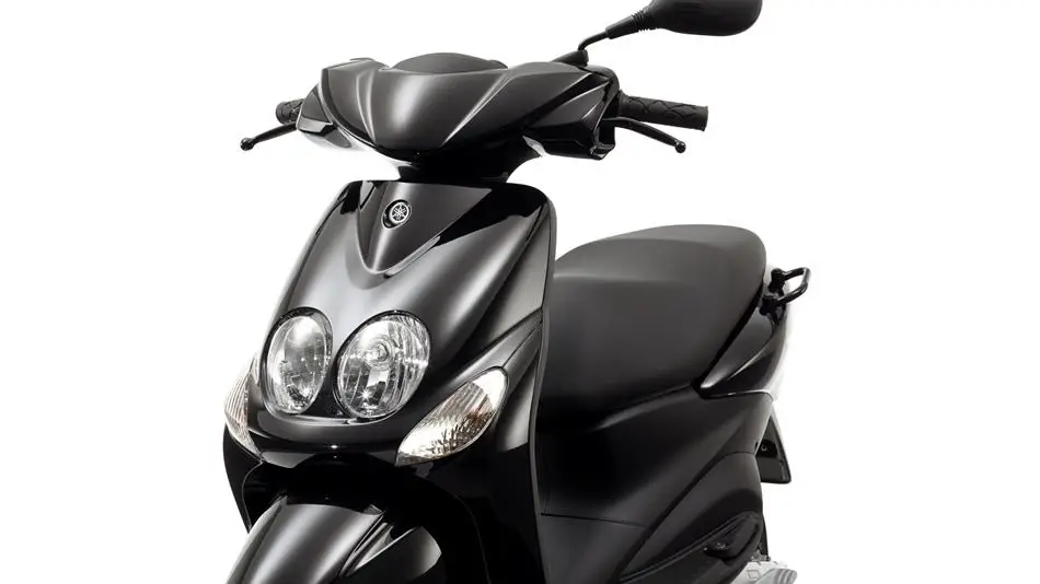 Yamaha Neo s Easy front view