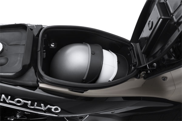 Yamaha Nouvo FI SX 2016 Seat interior storage view