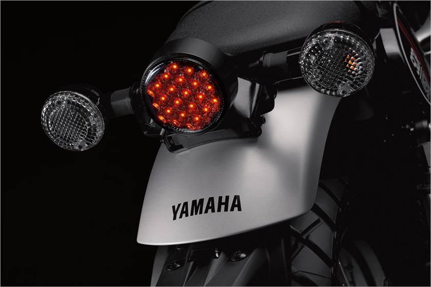 Yamaha SCR950 rear tail Light view