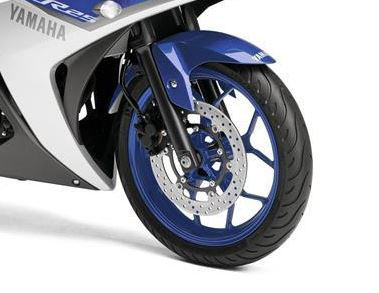 Yamaha R25 2015 Front Wheel