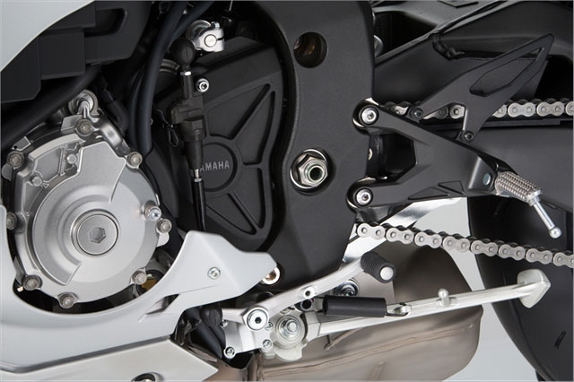 Yamaha YZF R1 2015 Engine View