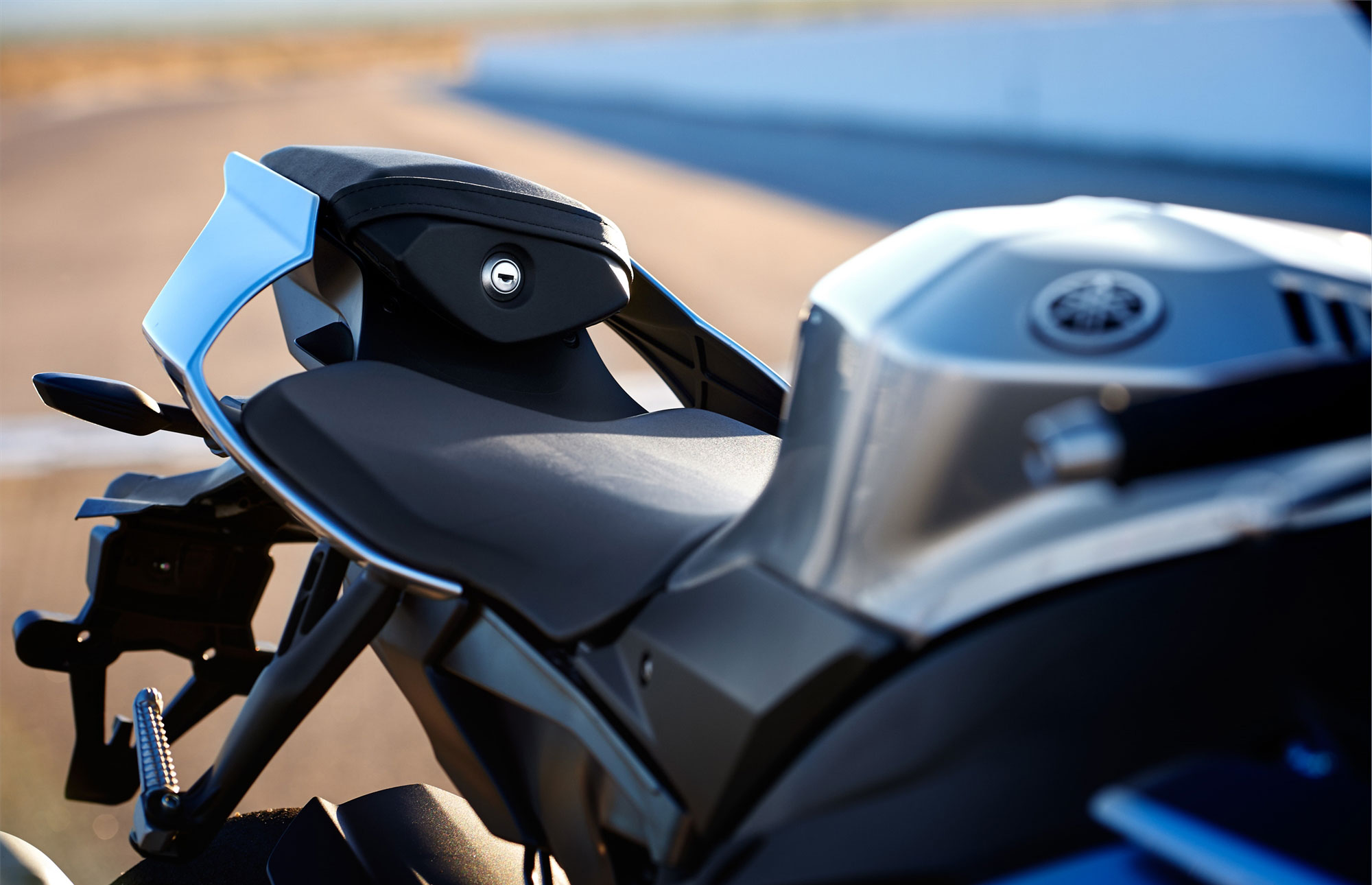 Yamaha YZF R1M 2015 Seat View