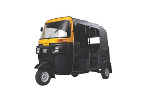 Bajaj RE Compact 4S CNG front cross view