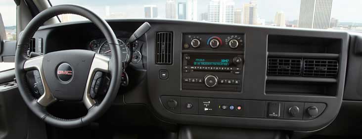 GMC Savana Passenger 2500 Regular Wheelbase Interior steering