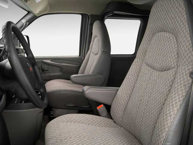 GMC Savana Passenger 2500 Regular Wheelbase Interior front seats