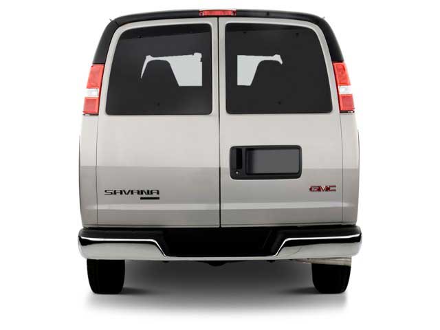 GMC Savana Passenger 3500 Extended Wheelbase Exterior rear view