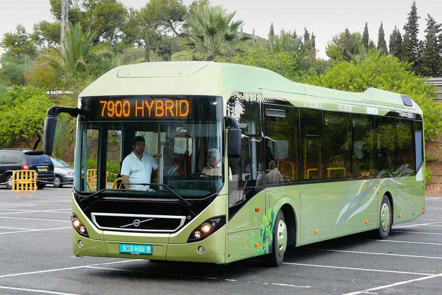 Volvo 7900 Electric Hybrid Exterior Side View