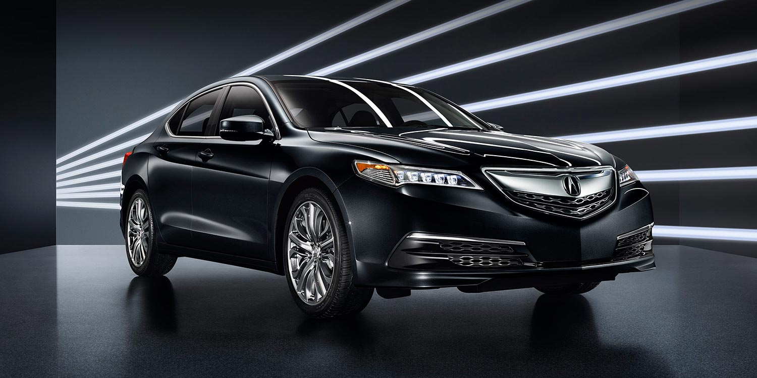 Acura TLX 2016 front cross view