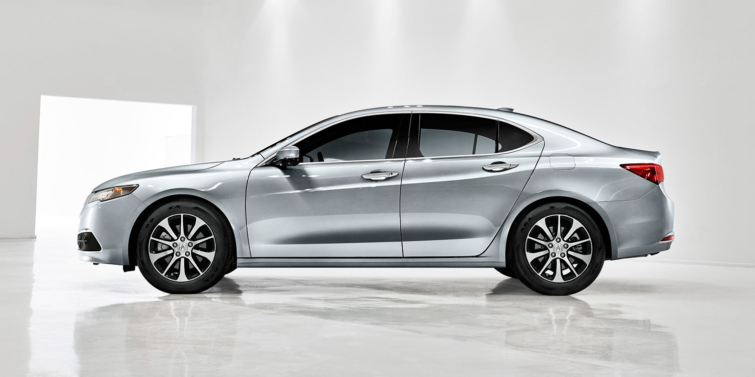 Acura TLX 2016 side view