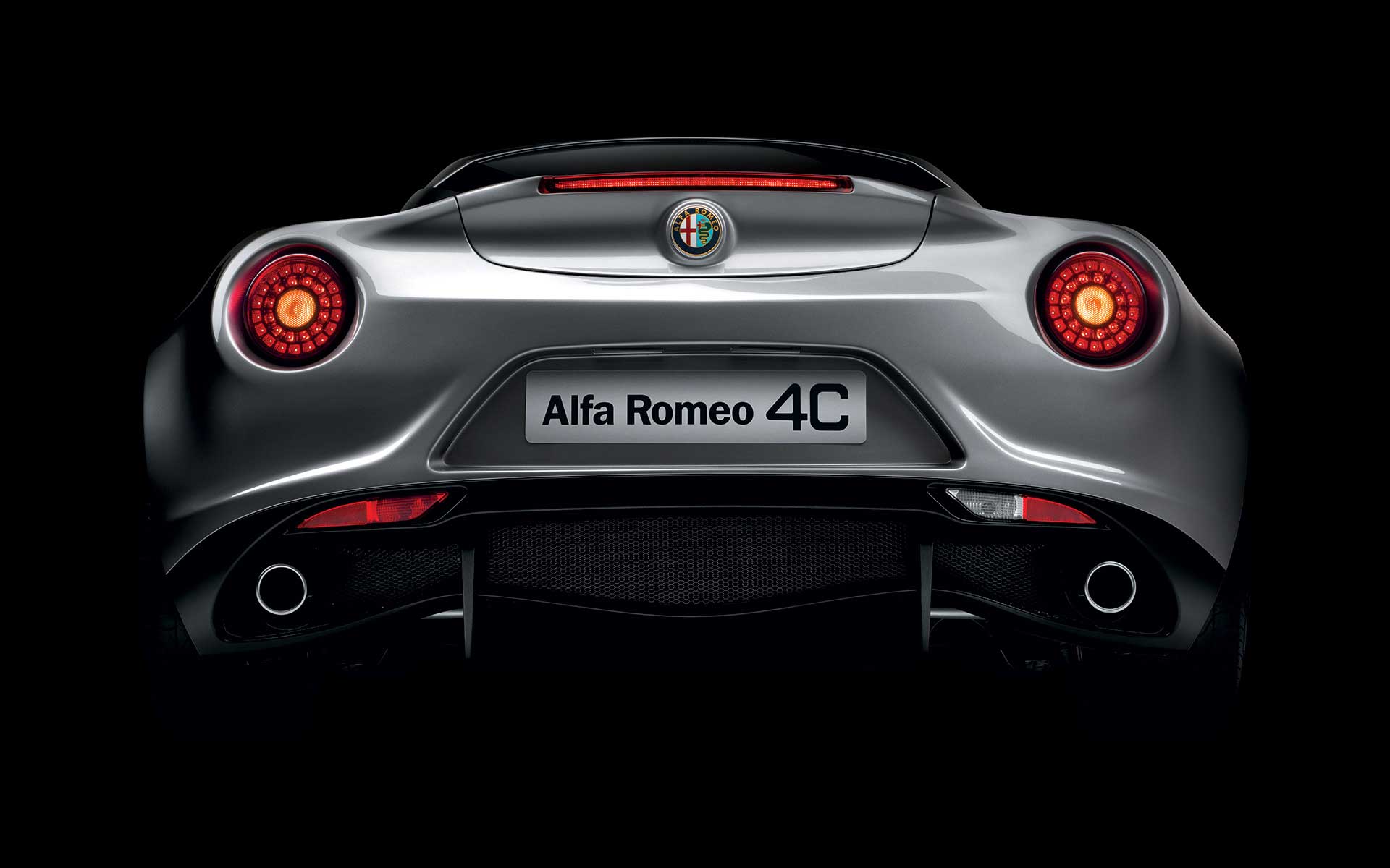 Alfa Romeo 4C 2015 Exterior rear view