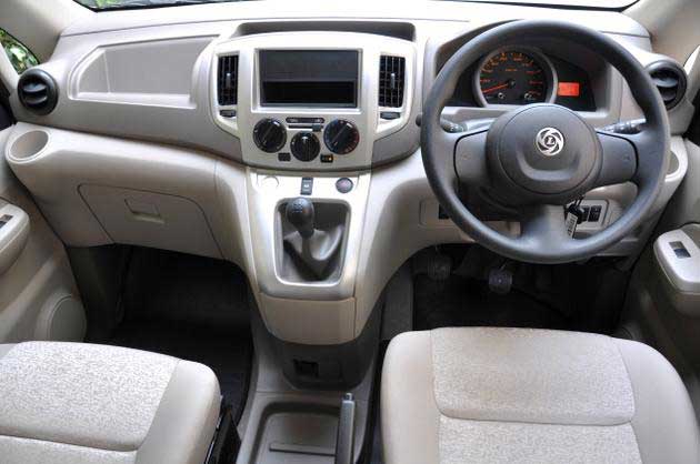 Ashok Leyland Stile LE 7 STR Interior steering