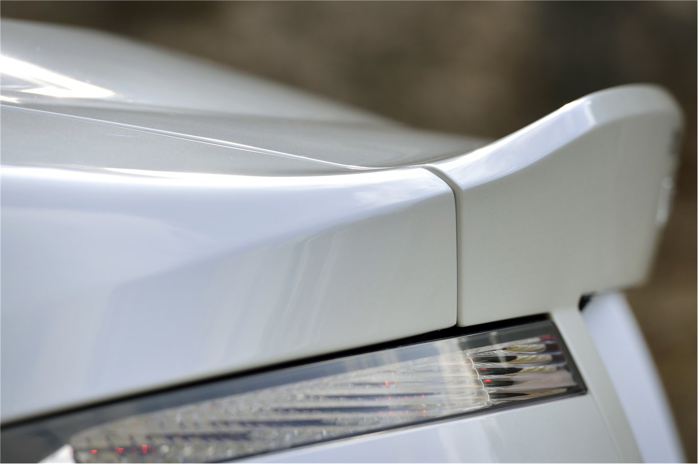 Aston Martin DB9 Coupe rear view