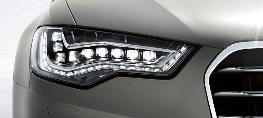 Audi A6 2.0 TDI Premium Plus Headlight