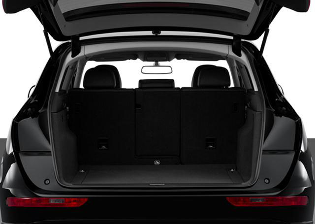 Audi Q5 2.0 TFSI quattro Premium Plus Back View