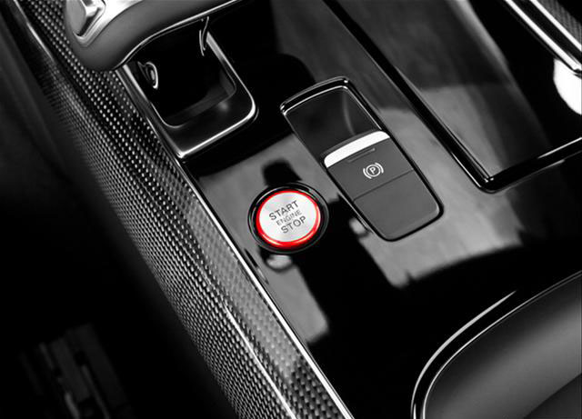 Audi S8 4.0 TFSI 2015 Engine Start Button