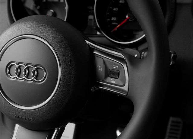 Audi TT 45 TFSI 2015 Steering