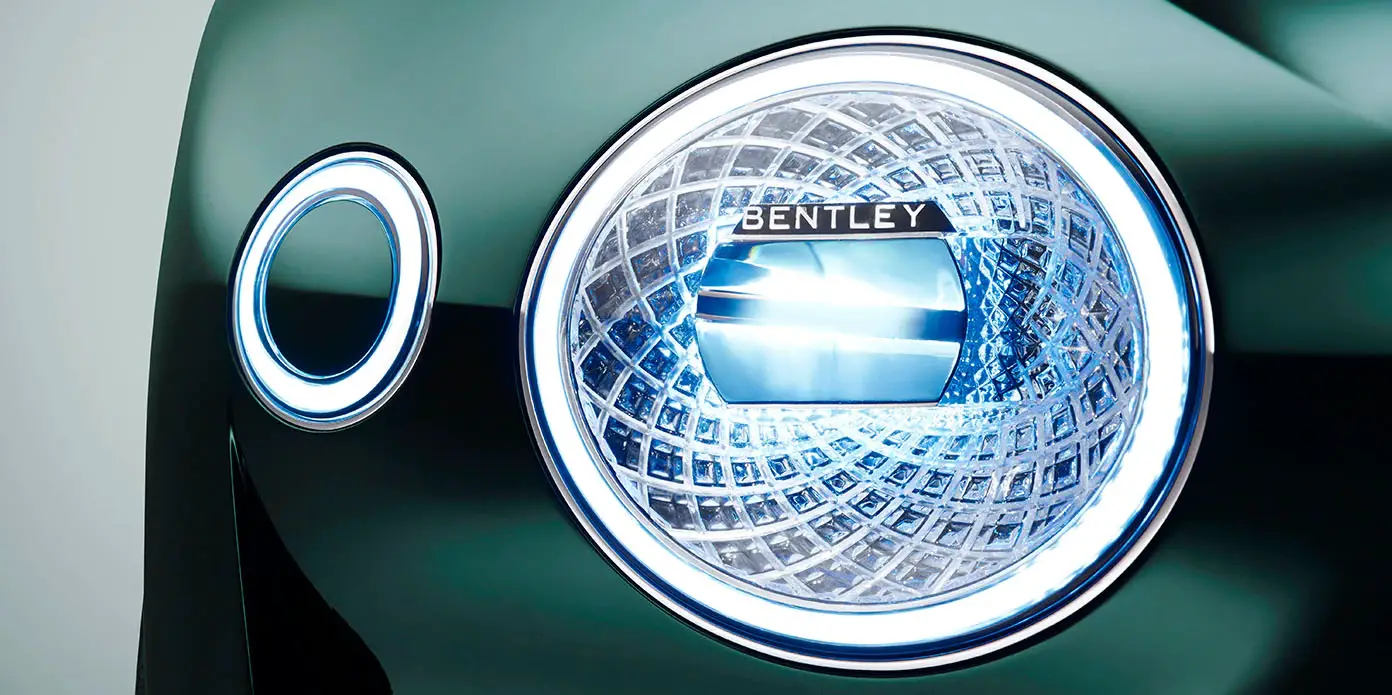 Bentley EXP 10 Speed 6e projector type led headlamp view