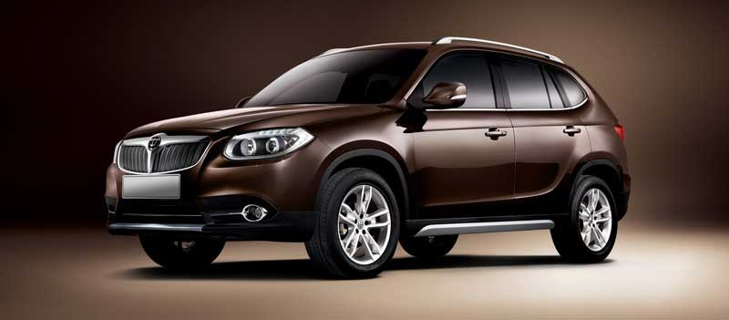 Brilliance V5 AT Comfort Exterior front cross view