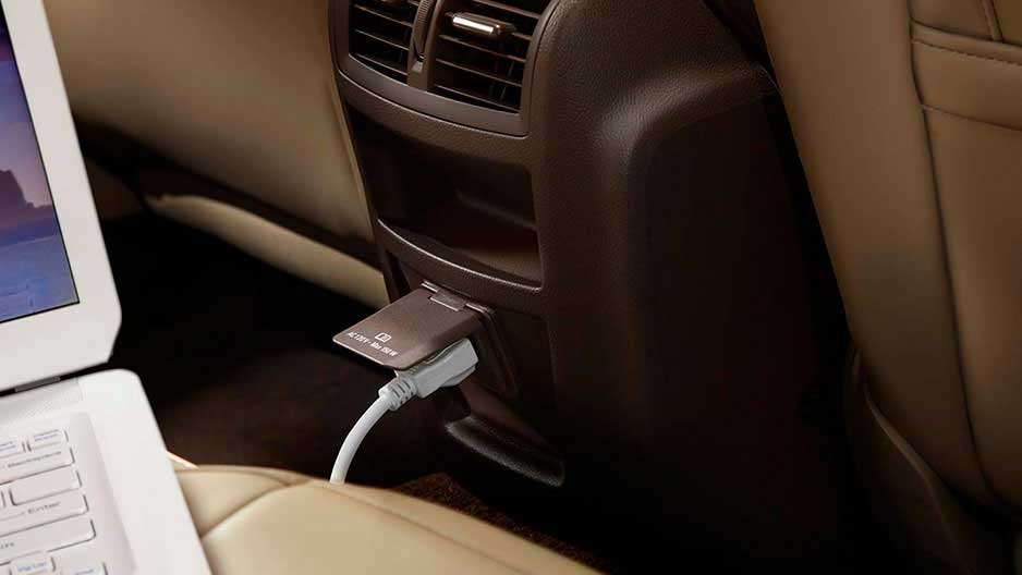 Buick Regal FWD GS Interior