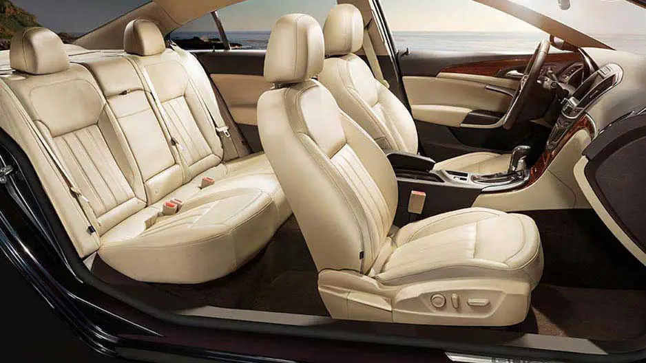 Buick Regal FWD Interior seats