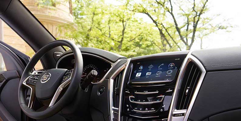 Cadillac SRX FWD Base Interior steering