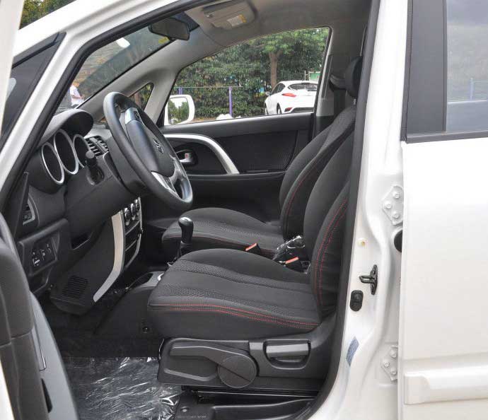 2014 Changan CX20 1.4L MT Sunroof Interior seats