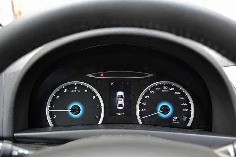 Changan Raeton Elite Interior speedometer