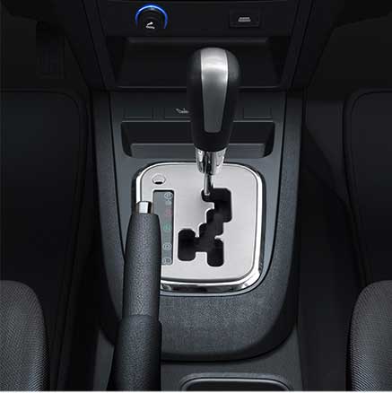 2014 Chery E5 1.8 SVT Interior gear