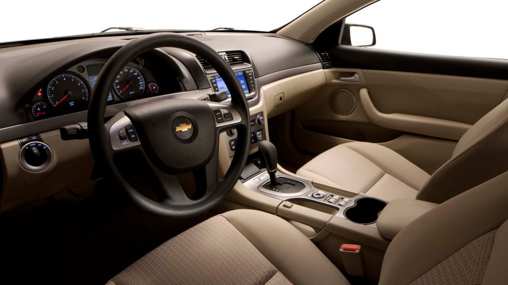 Chevrolet Caprice SS interior front cross view