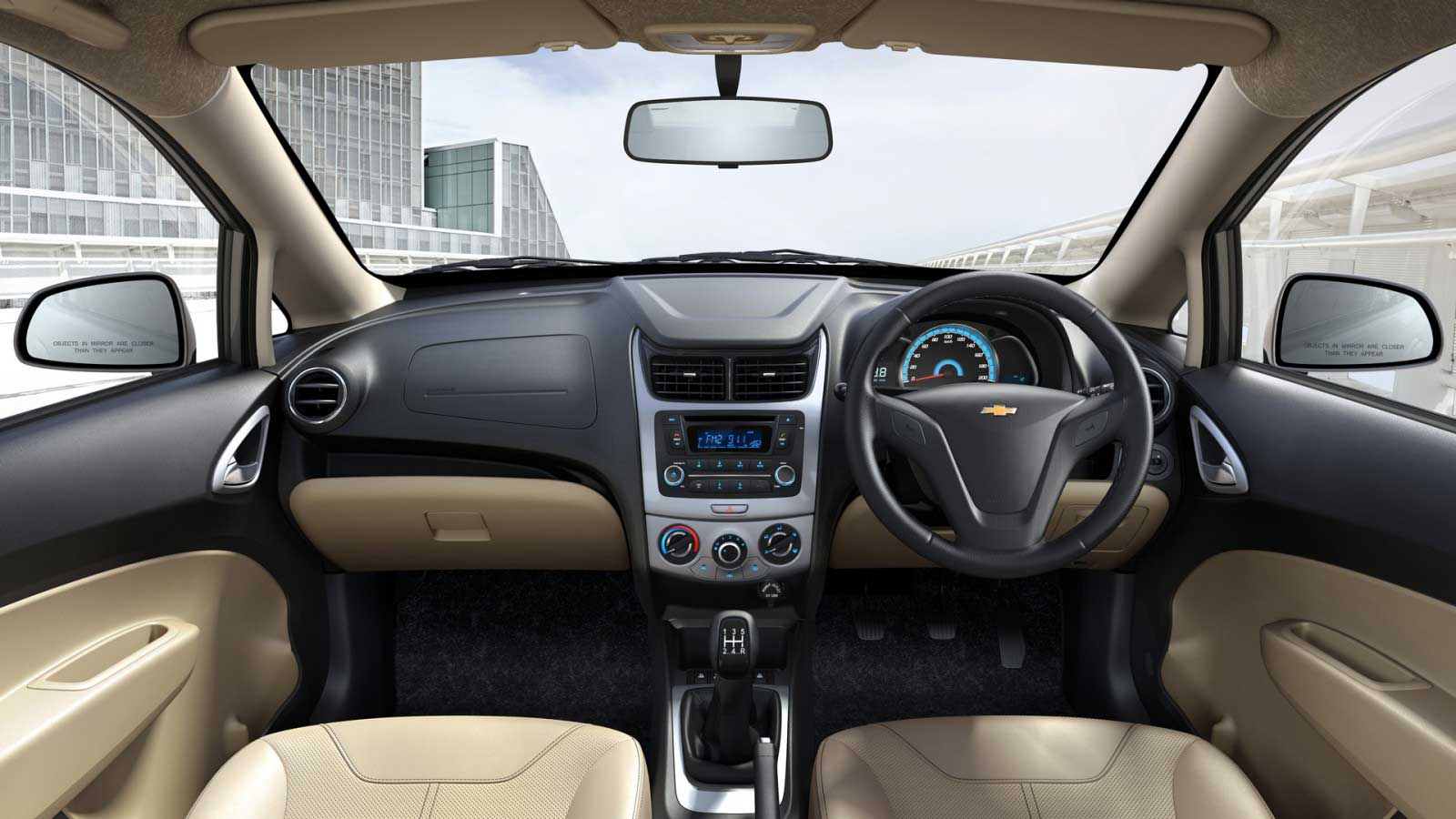 Chevrolet Sail 1.2 LT ABS Interior front view