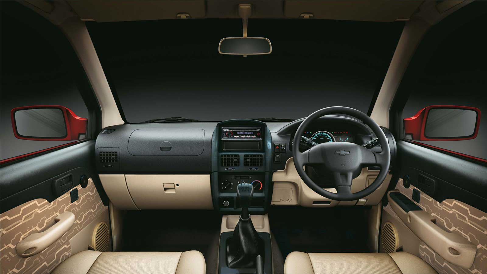 Chevrolet Tavera Neo 3 LS 7 STR BSIII Interior front view